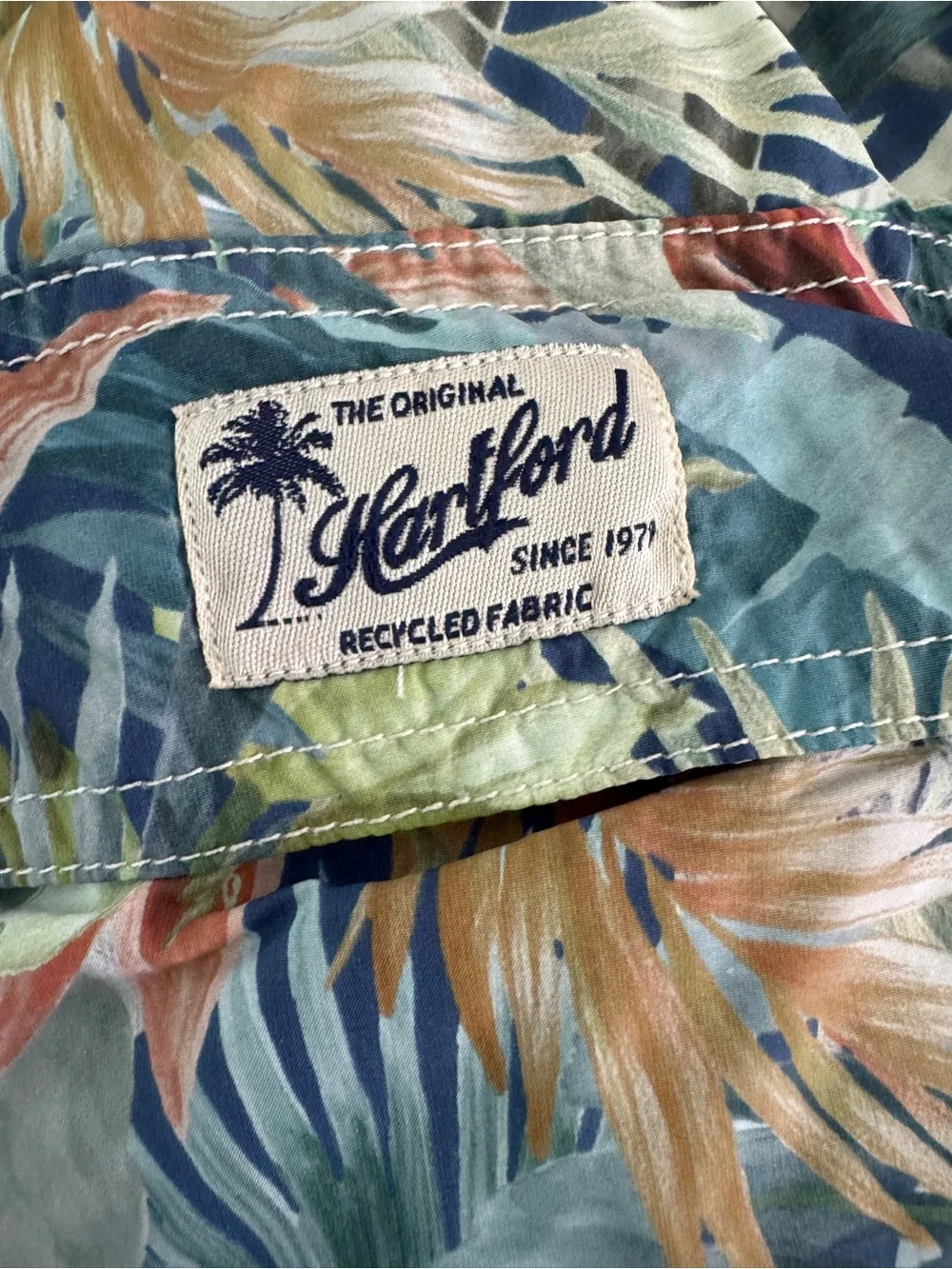 Hartford Men’s Swim Trunks. Size Medium. 16” Length.  A++ Condition!! GORGEOUS.
